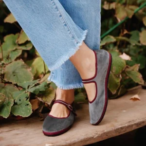 رمادي ماري الجينز الشقق أحذية النساء جولة تو اليد غرزة المخملية القماش أحذية السيدات عارضة لينة مريحة أحذية الباليه المتسكعون